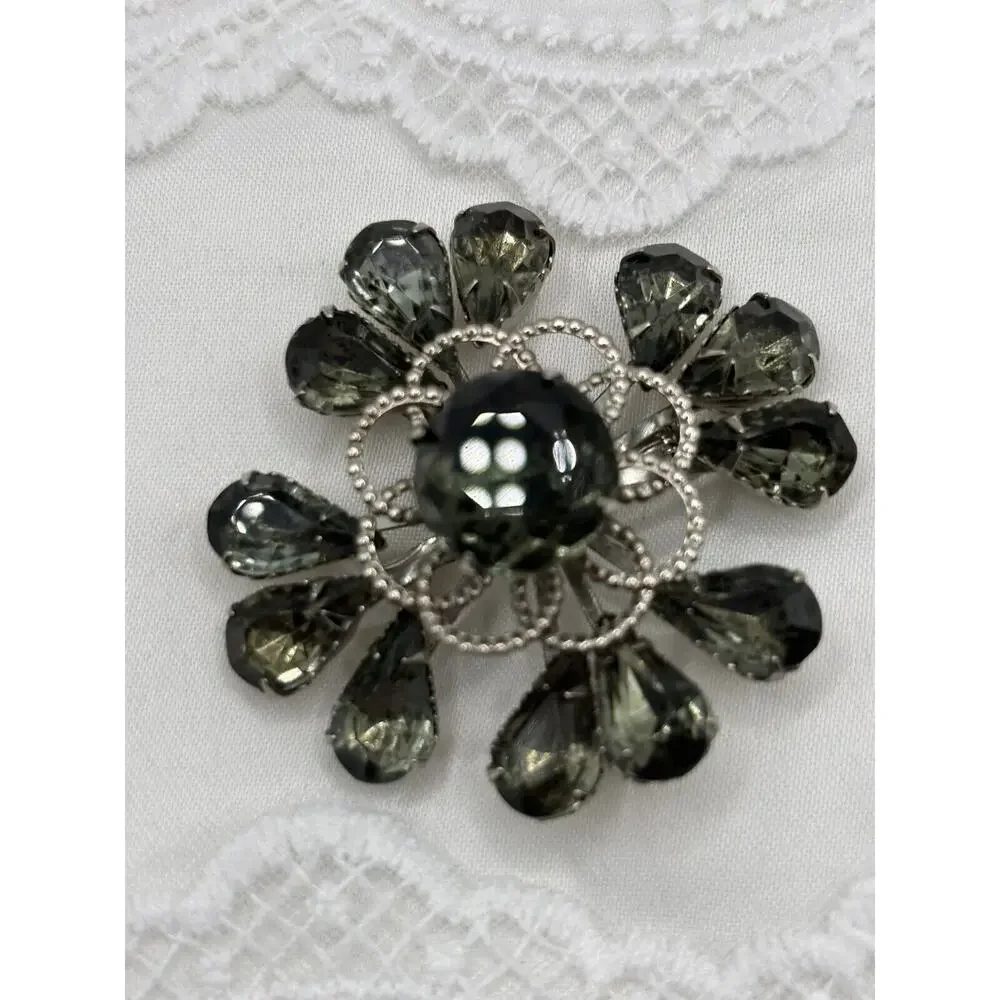 Vintage‎ Rhinestone Brooch Smoky Black Navette Silver Tone J1-3011